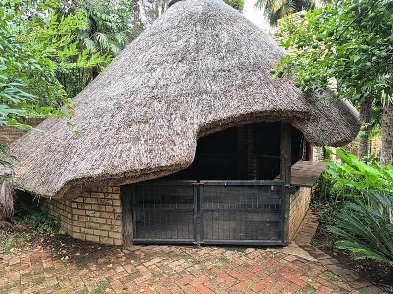 Spacious 5-Bedroom Home with 2 Income-Generating Apartments Mooirivier Park, Potchefstroom - Photo 7