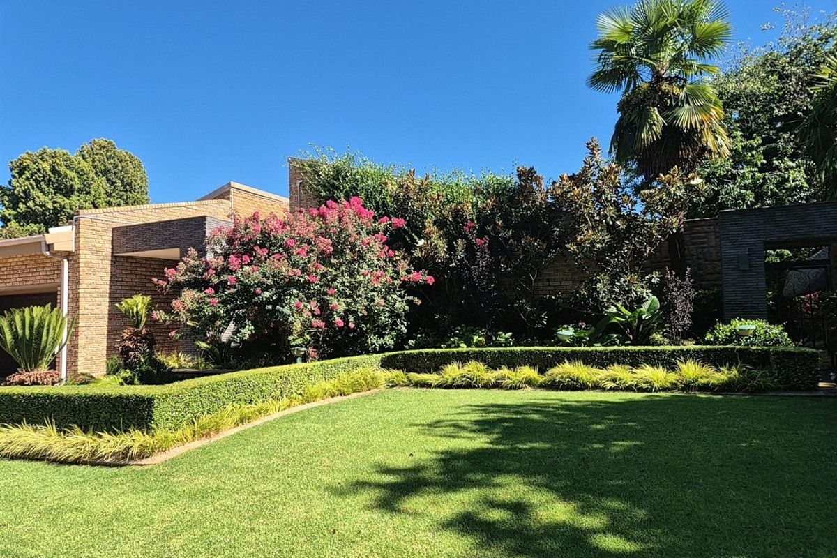 Spectacular Luxury Home in Van der Hoff Park, Potchefstroom, North West, Location! Location! - Photo 5