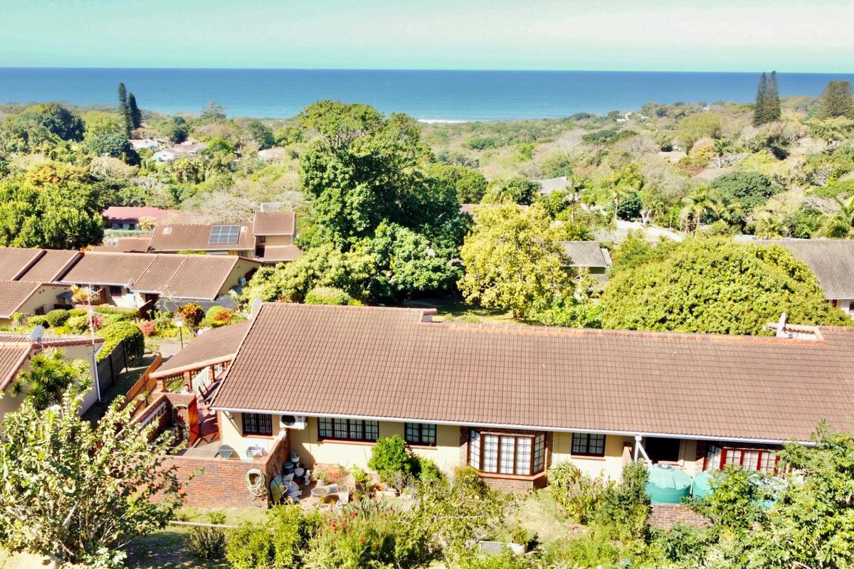 Townhouse For Sale in Umtentweni, Port Shepstone, KwaZulu Natal - Photo 4