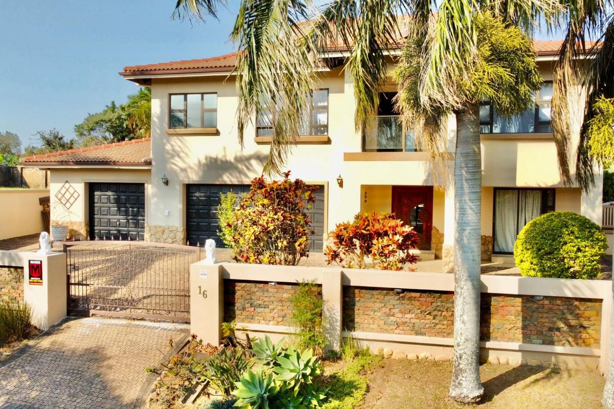 House For Sale in Shelly Beach, Margate, KwaZulu Natal - Photo 2