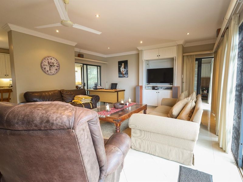 Modern Beachside Living with Indoor/Outdoor Flow - Photo 10