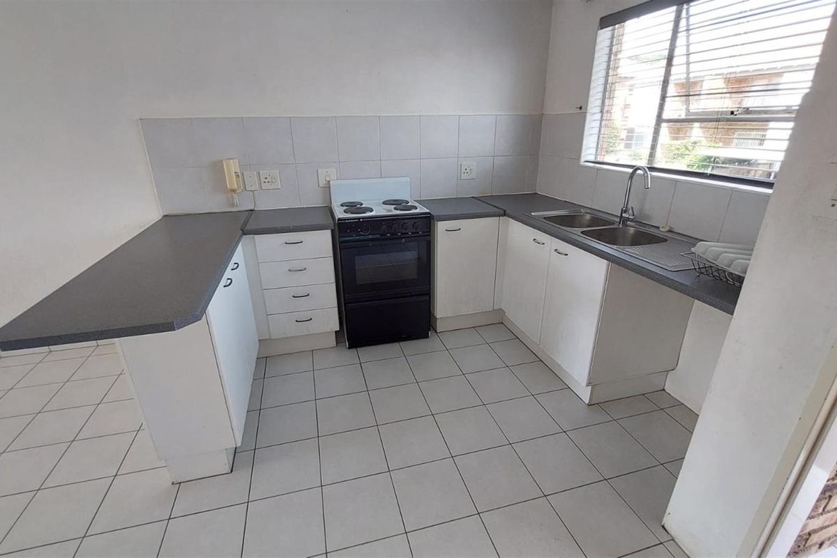 GREAT DEAL MR OR MRS RENTER! - Photo 3
