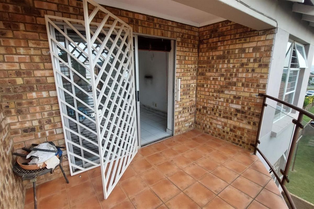 GREAT DEAL MR OR MRS RENTER! - Photo 2
