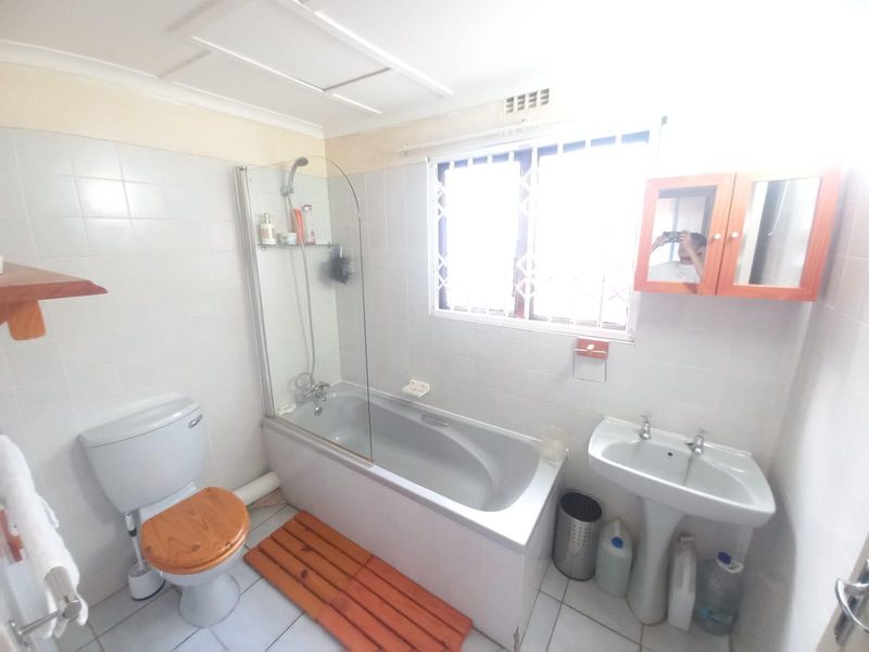 Cottage To Rent in Sunningdale, Umhlanga, KwaZulu Natal - Photo 8
