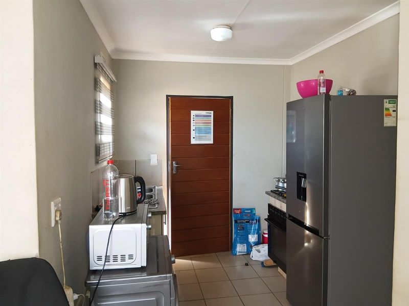 House For Sale in Protea Glen, Soweto - Photo 3