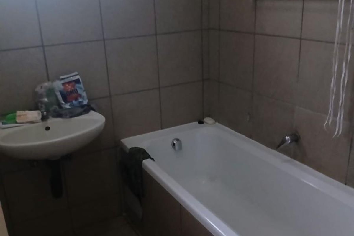House For Sale in Protea Glen, Soweto - Photo 5