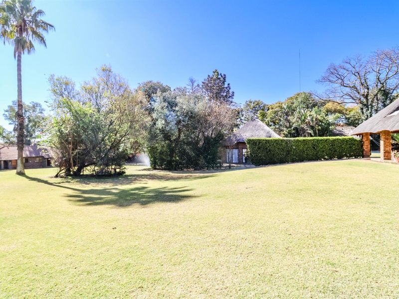 Lodge For Sale in Vorna Valley, Midrand - Photo 7