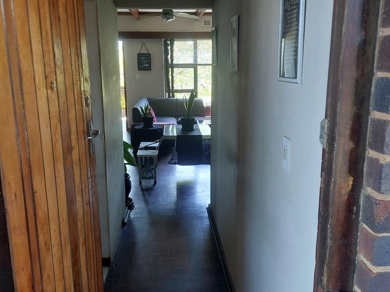 2 Bedroom Apartment/flat For Sale in Manaba Beach, Margate, KwaZulu Natal - Photo 4