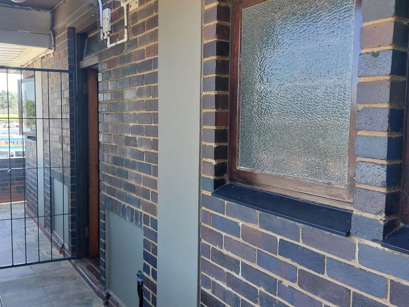 2 Bedroom Apartment/flat For Sale in Manaba Beach, Margate, KwaZulu Natal - Photo 3