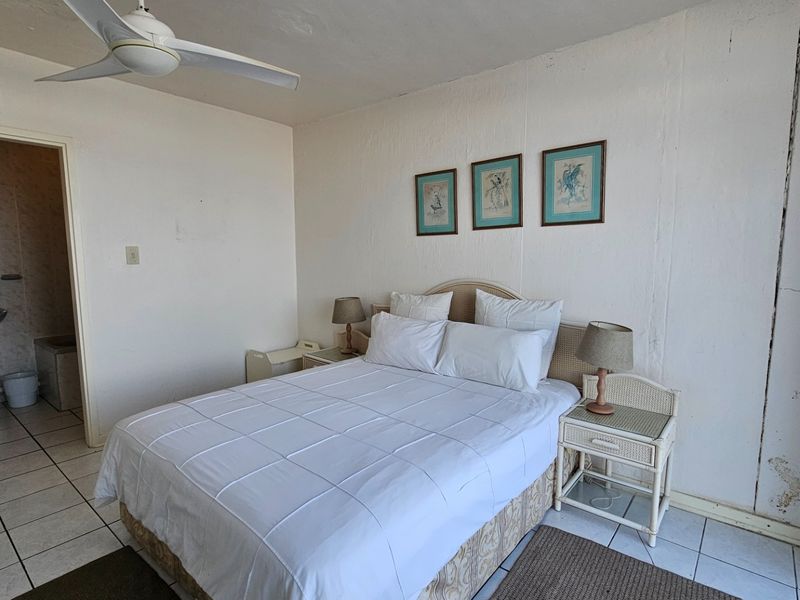 Beachfront Bliss with Spectacular Ocean Views in Ramsgate - Photo 7