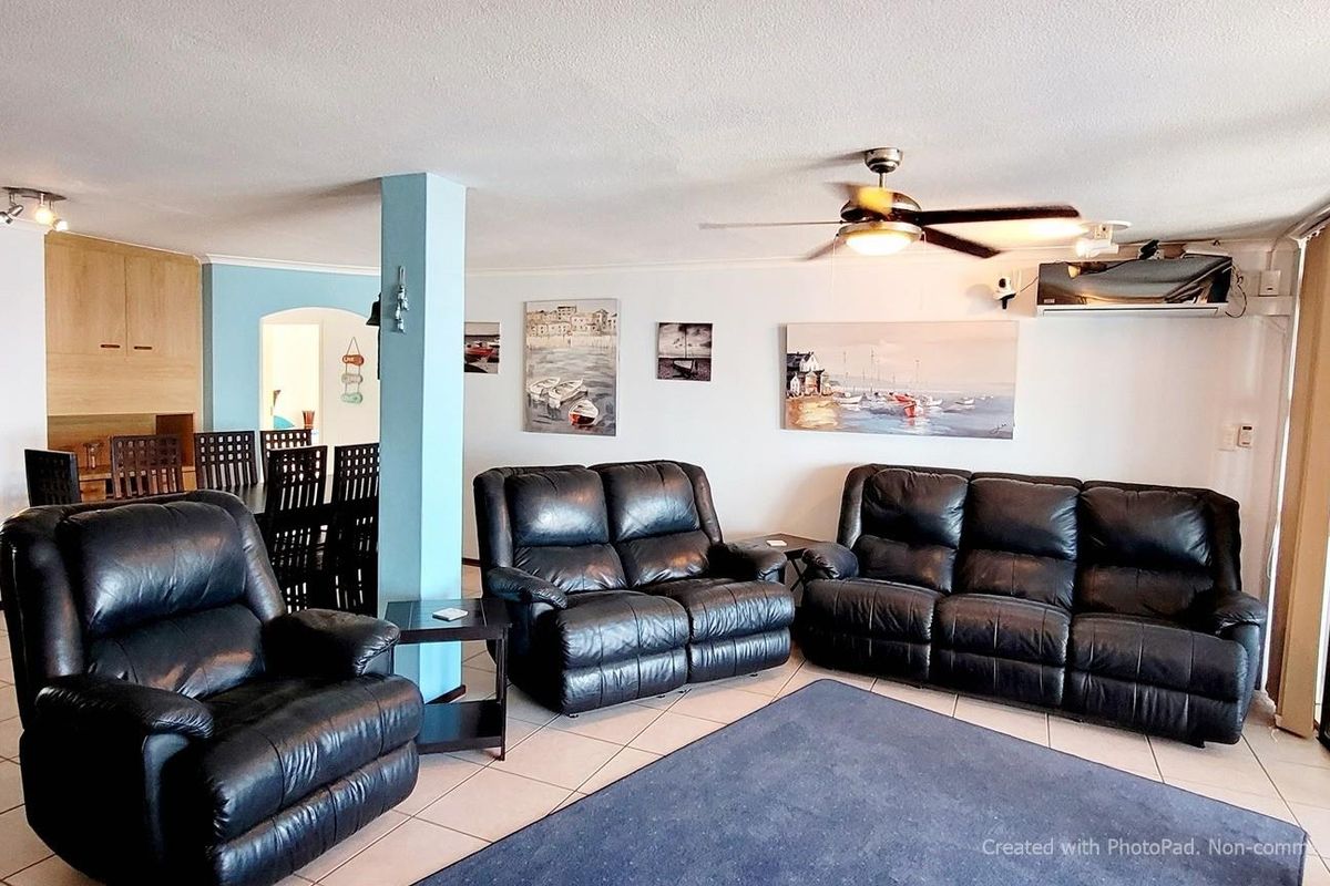 Apartment For Sale in Manaba Beach, Margate, KwaZulu Natal - Photo 2