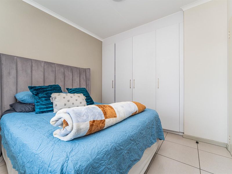 Apartment for sale in Edenburg ,Sandton - Photo 7