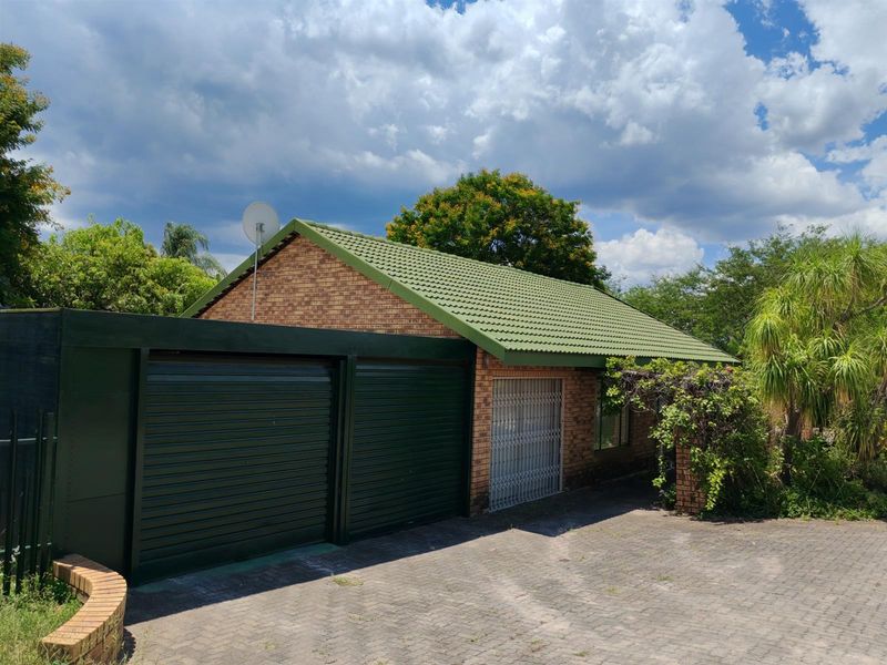 Zero Levy, Full Title Three bedroom Townhouse for sale in Bela Bela - Photo 4