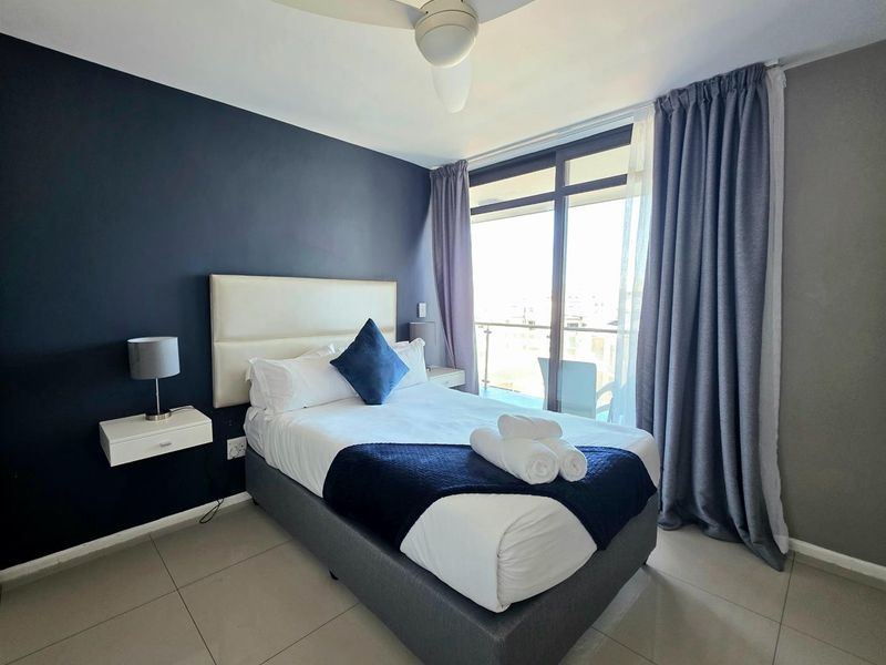 2 Bedroom Beachfront Apartment - Photo 10