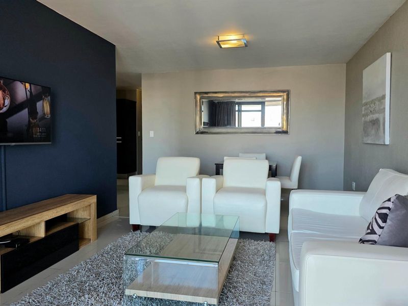 2 Bedroom Beachfront Apartment - Photo 8