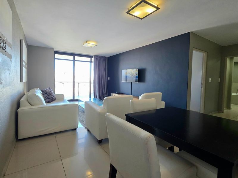 2 Bedroom Beachfront Apartment - Photo 6