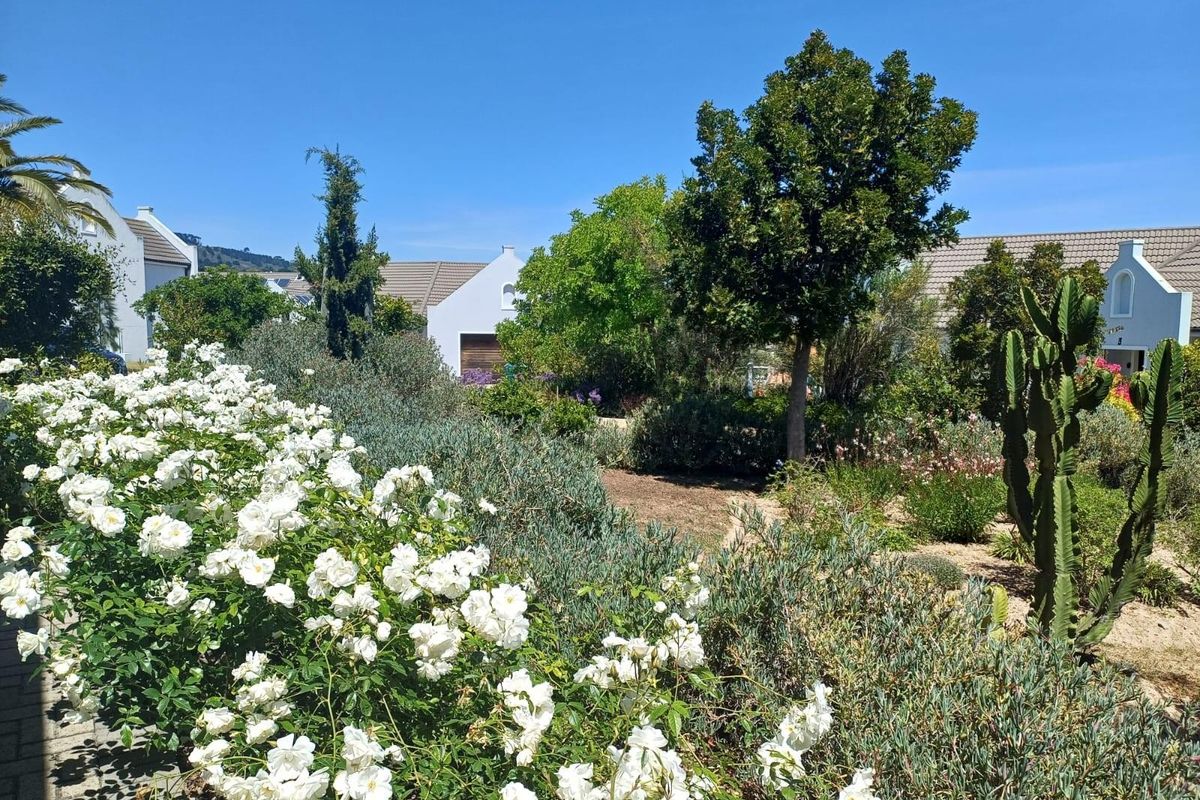 2 Bed House for Sale in Zevenwacht Retirement Village - Photo 2