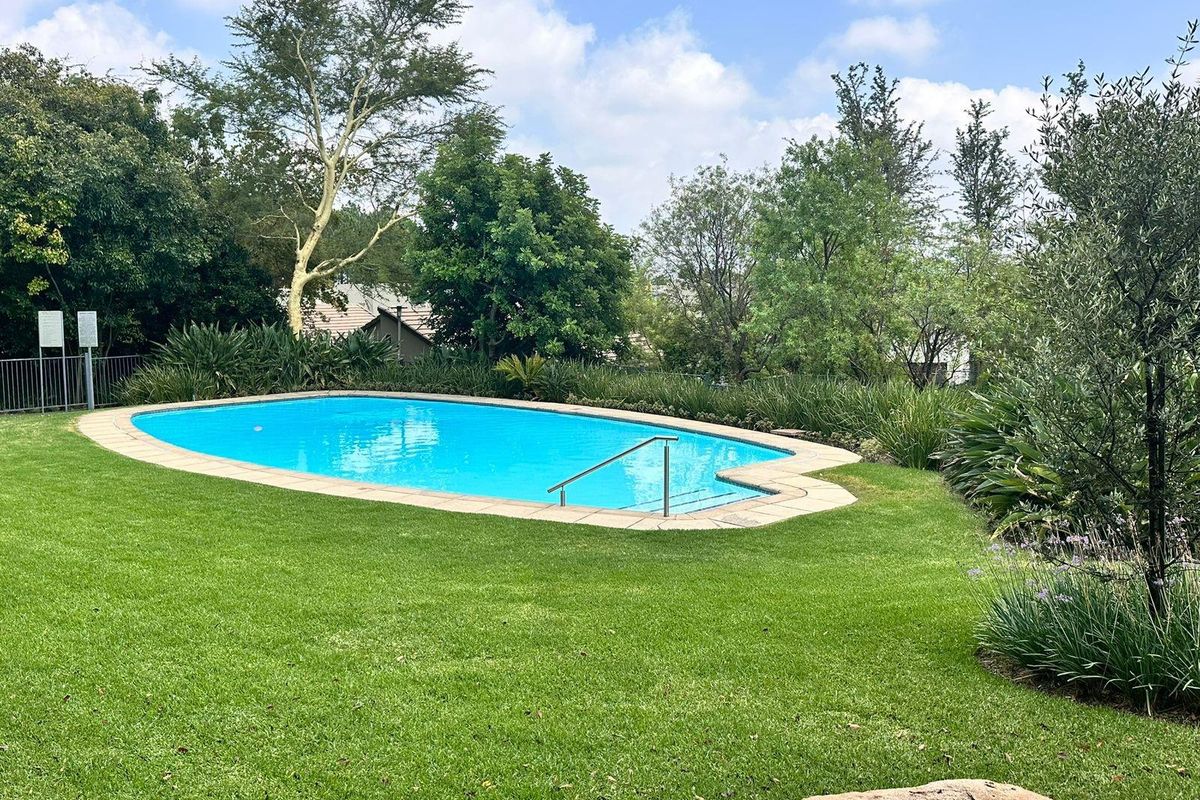 Two Bed, Two Bath Apartment in Millwood Lifestyle Estate - Photo 4