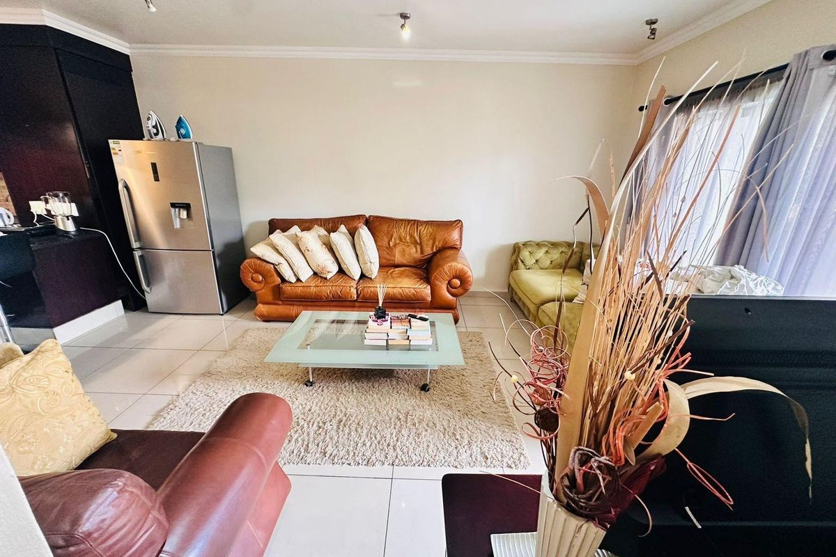 Two Bed, Two Bath Apartment in Millwood Lifestyle Estate - Photo 4