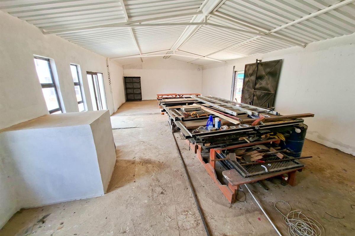 Small Holding For Sale in Glen Austin AH, Midrand - Photo 4