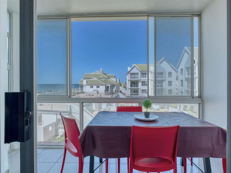 2 Bedroom Investment property in sought after complex right on the beach for sale - Photo 4