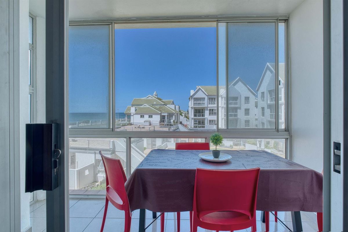 2 Bedroom Investment property in sought after complex right on the beach for sale - Photo 4