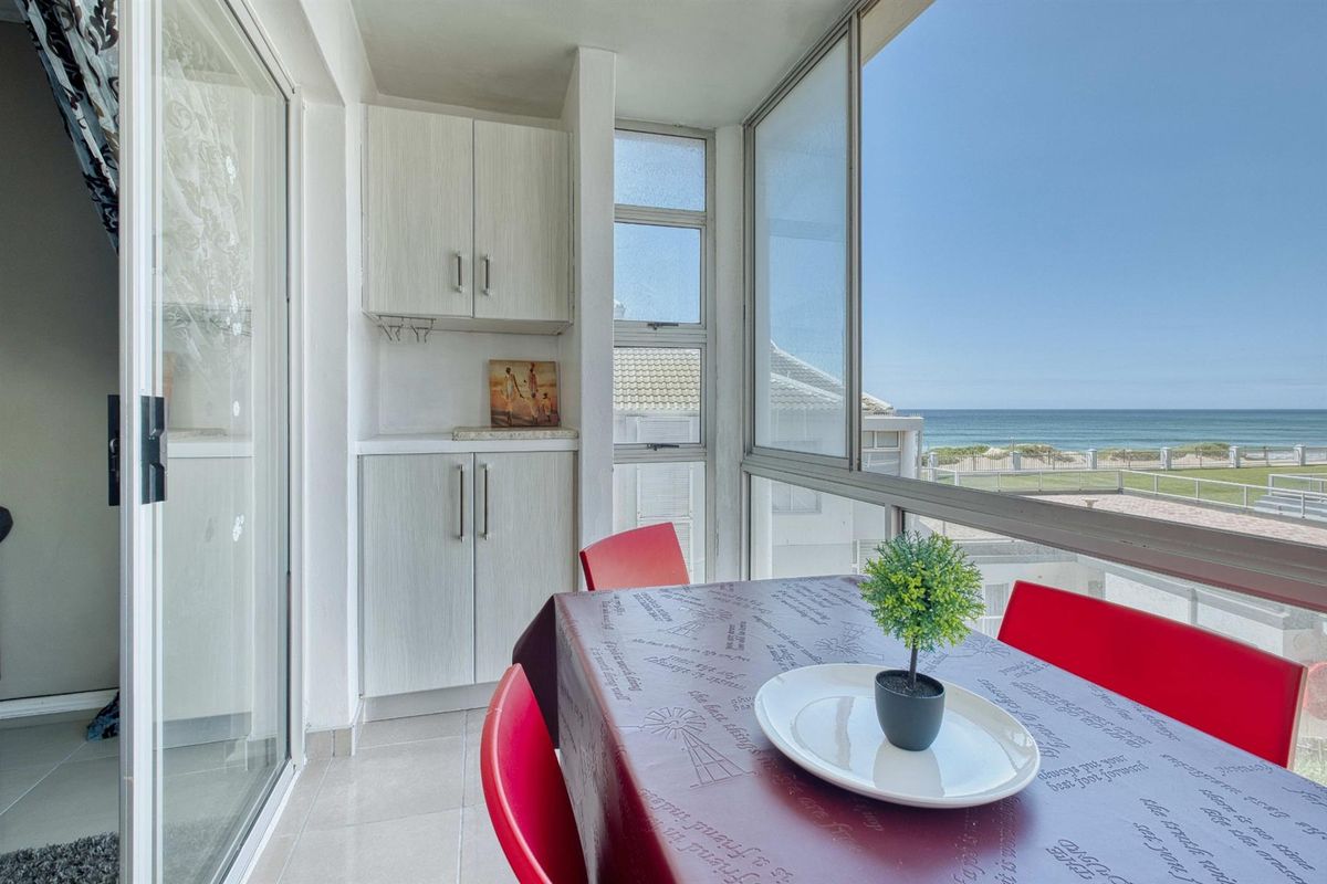 2 Bedroom Investment property in sought after complex right on the beach for sale - Photo 5