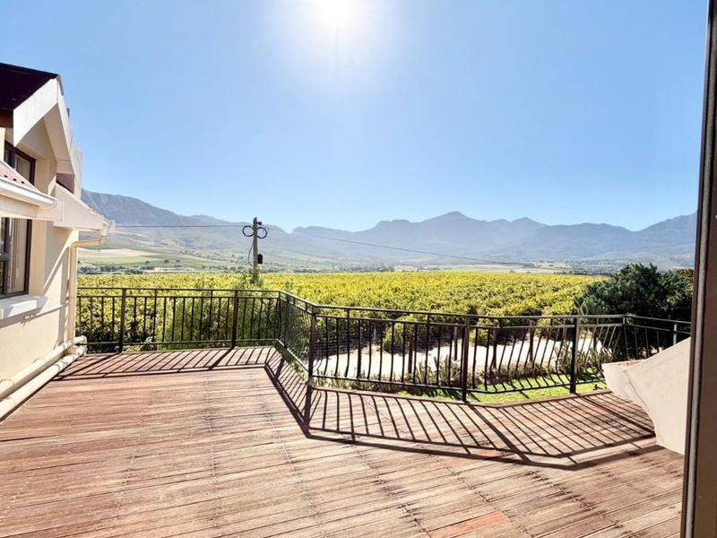 Victorian Double Storey Home with Mountain and Vineyard Views - Photo 7