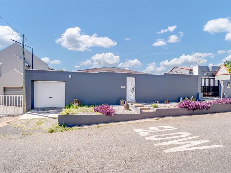 4 Bedroom Investment Opportunity in Westdene - Photo 1