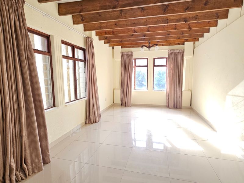 Large Freestanding Property with Rental Potential Just Minutes from the Beach - Photo 10