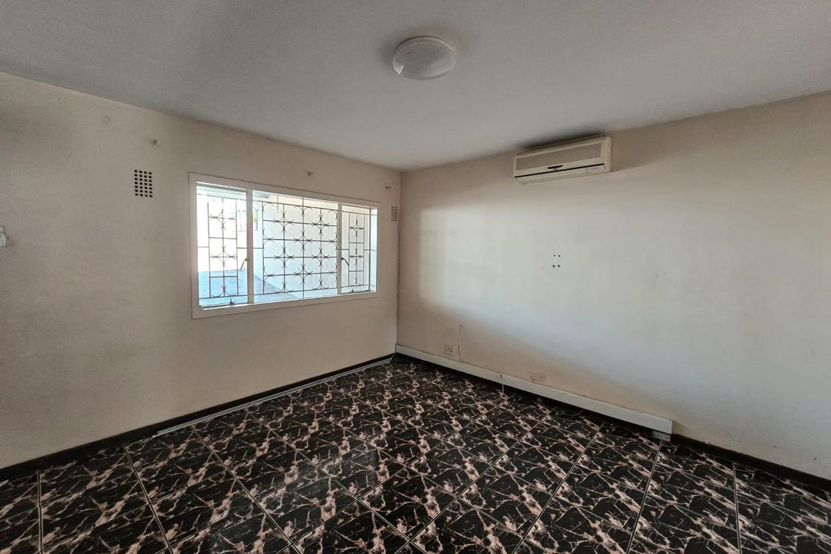 Duplex For Sale in Newlands West, Durban, KwaZulu Natal - Photo 4