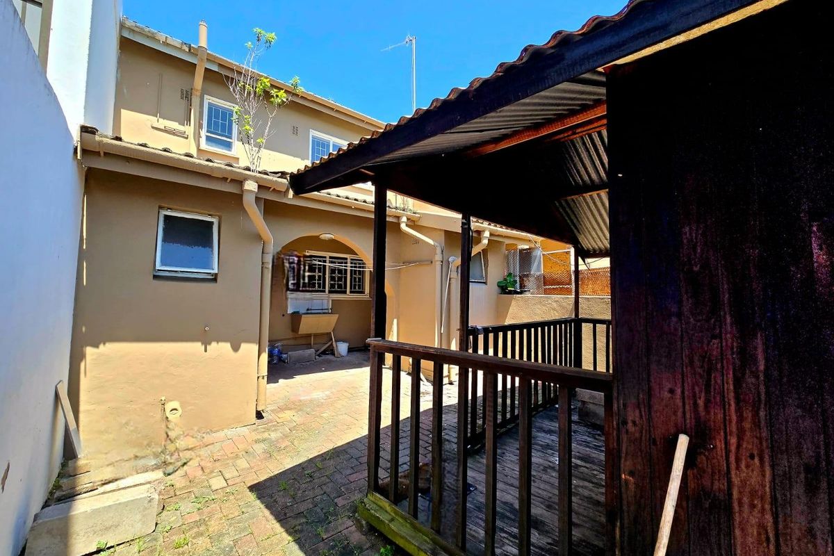 Duplex For Sale in Newlands West, Durban, KwaZulu Natal - Photo 3
