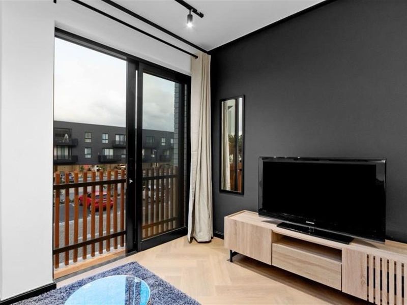 Fully furnished Apartment To Rent in Century City, Milnerton - Photo 8