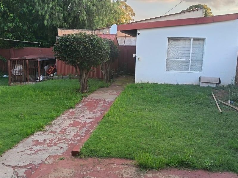 House For Sale in Thistle Grove, Kinross, Secunda - Photo 4