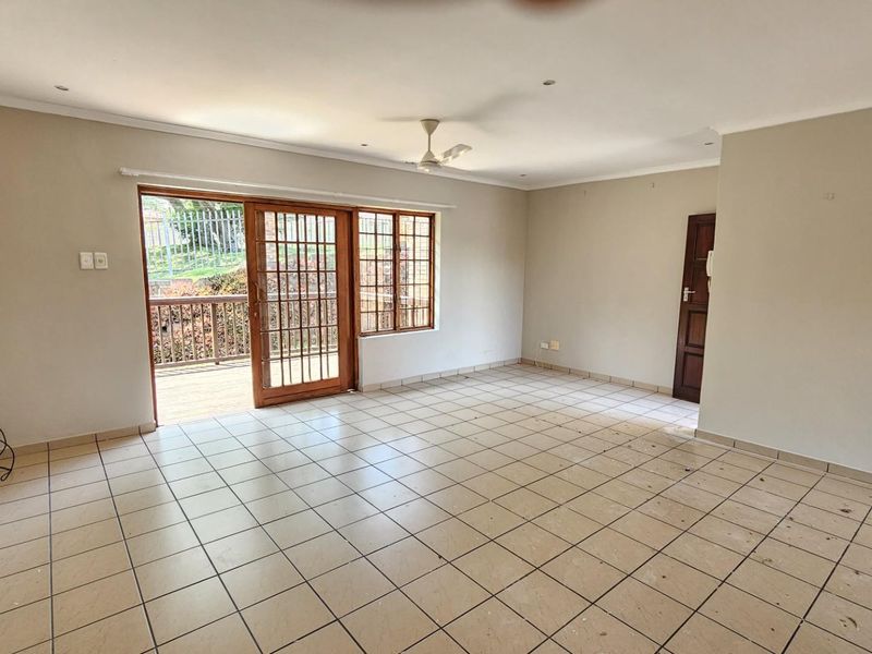 Townhouse For Sale in Margate, KwaZulu Natal - Photo 8