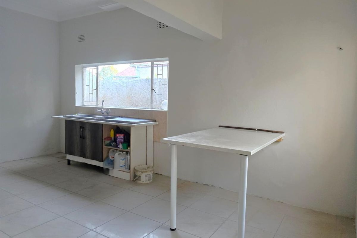 Benoni Central - Photo 3