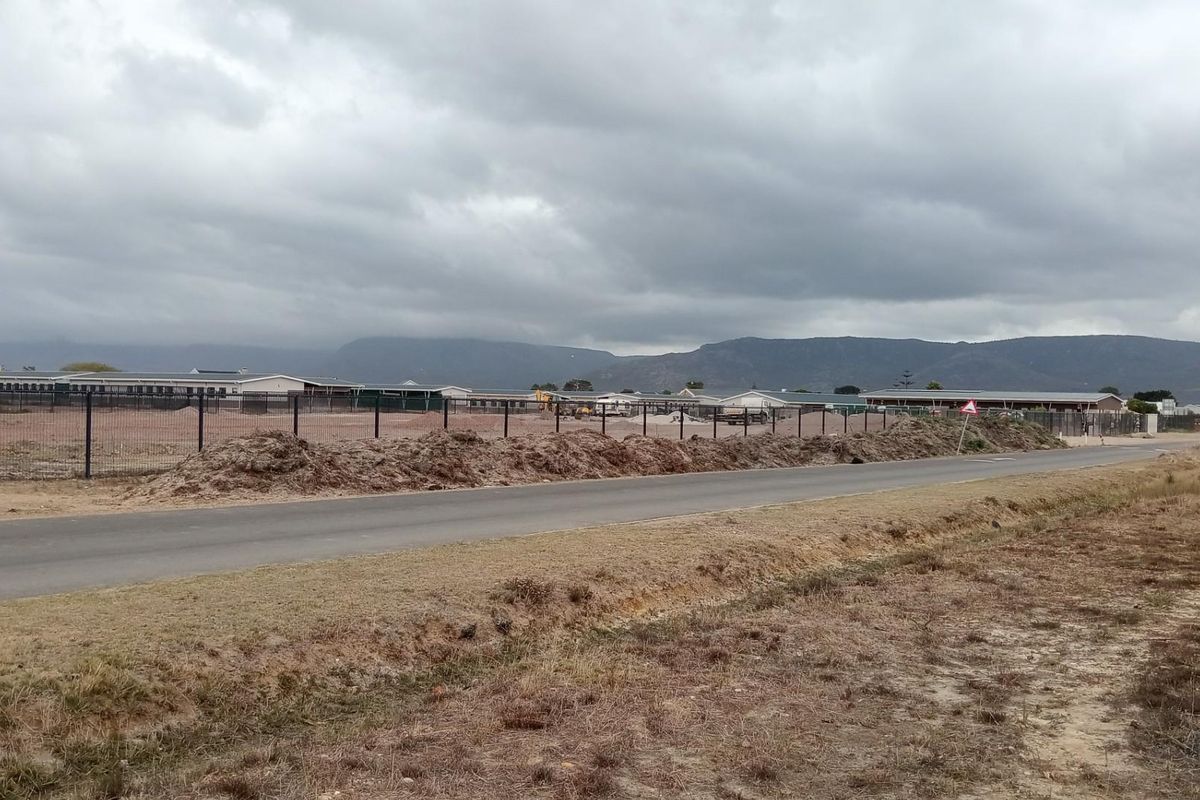 Landmark Coastal Holding Opposite Fisherhaven’s Growth Corridor - Photo 3