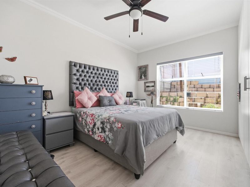 Lockup and Go property in a sought-after estate. - Photo 7