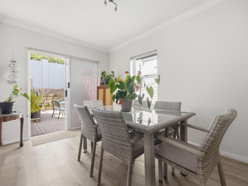 Lockup and Go property in a sought-after estate. - Photo 10