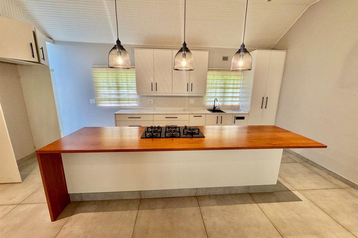 Exceptional Income-Generating Property with Modern Finishes - Photo 4