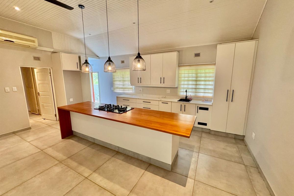 Exceptional Income-Generating Property with Modern Finishes - Photo 5