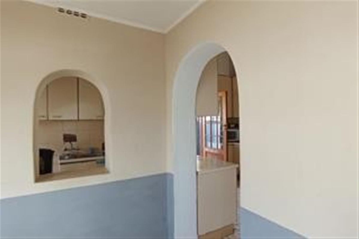 Charming Investor Friendly in Orange Grove, Johannesburg - Photo 4