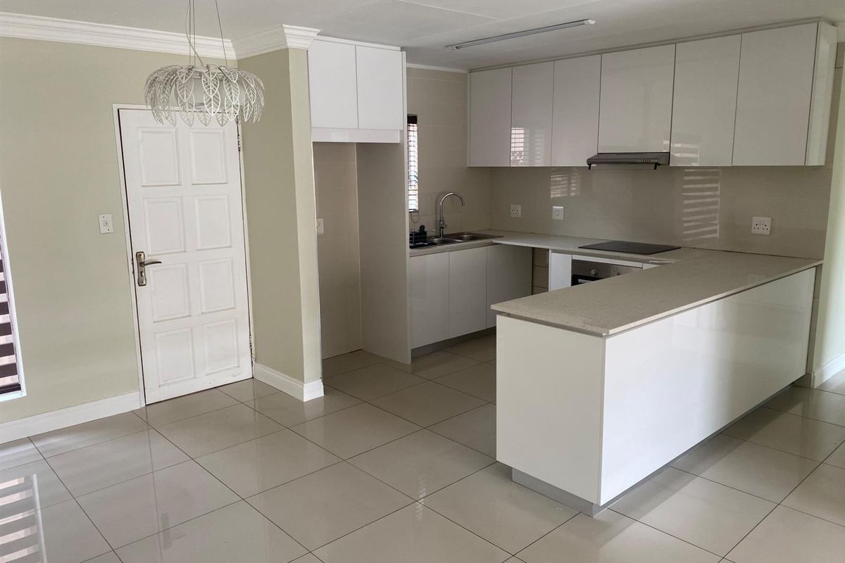 3 Bedroom House for Sale in a Secured Estate - Photo 3