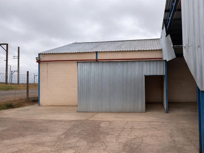 Specialised Industrial Facility with 300kVA Power and Temperature Control - Photo 5