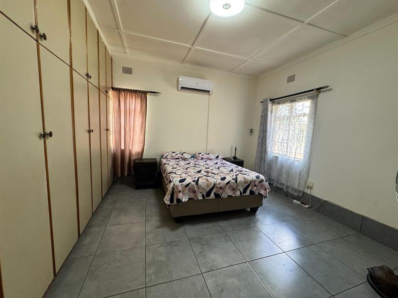 A Place to Call Home: Sun-Drenched Comfort in Heart of Herlear, Kimberley - Photo 10