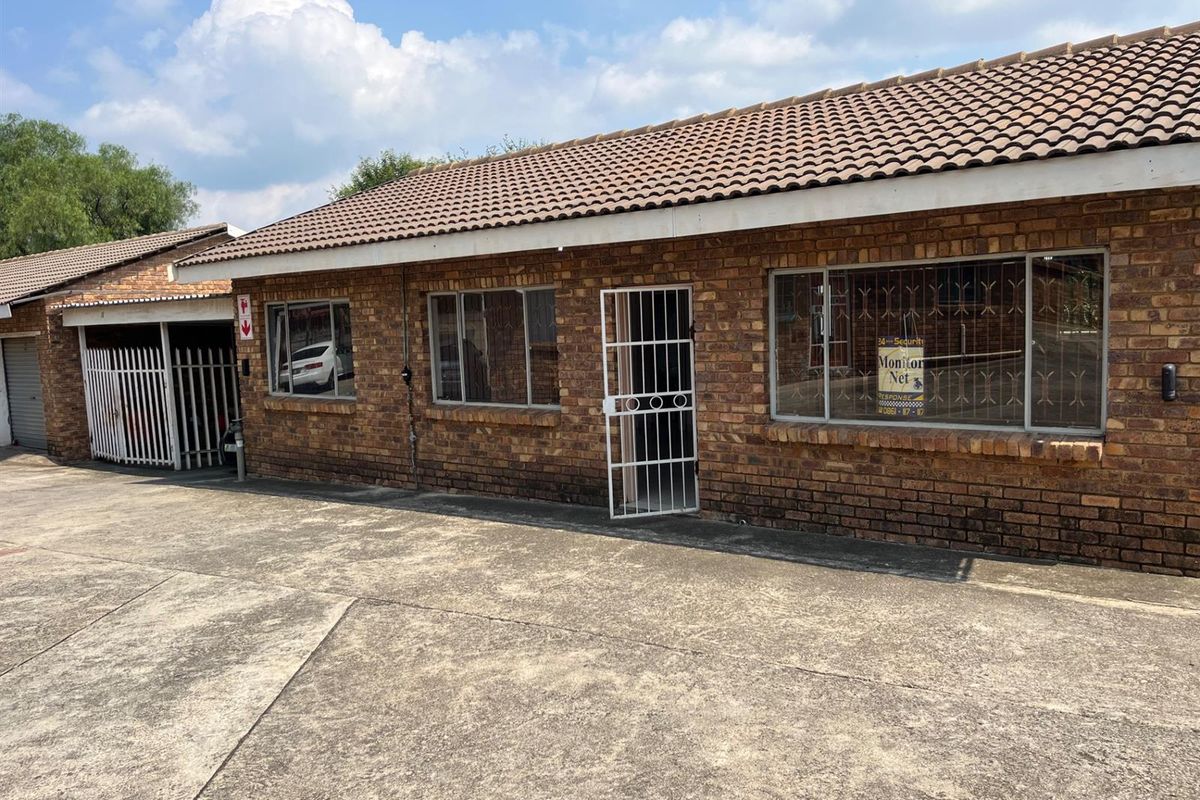 Apartment For Sale in Elandsrand, Brits, North West - Photo 2