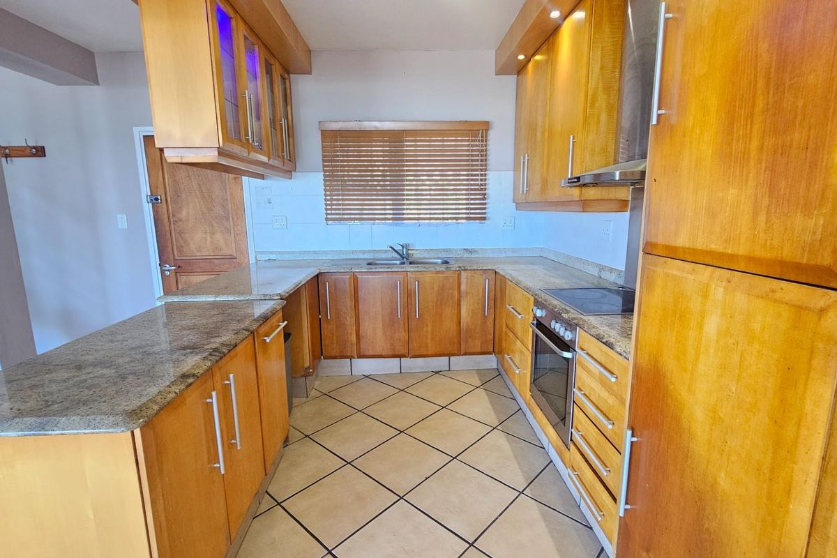 Apartment For Sale in Ramsgate, Margate, KwaZulu Natal - Photo 5