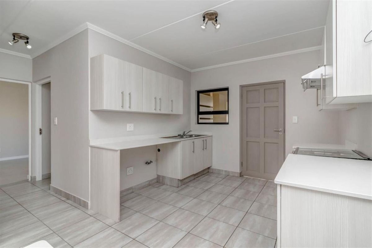 2 Bed | 2 Bath Apartment - Ihita Complex, Beverley - Photo 3