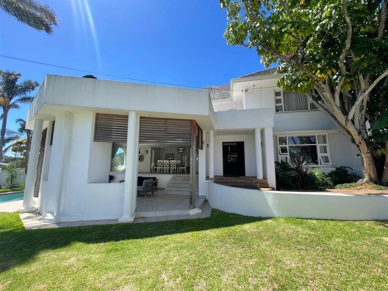 Upmarket Home with Separate Luxury Guest House in Selborne - Photo 4