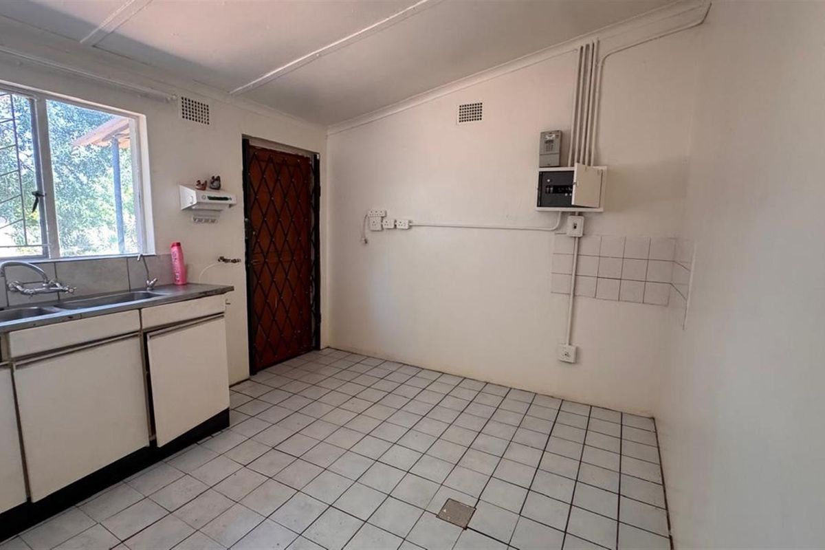 Established Comfort and Endless Potential: A Place to Call Your Own - Photo 2